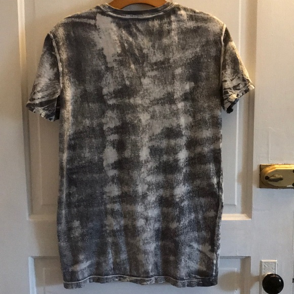 American Eagle Printed T-Shirt - Picture 4 of 4